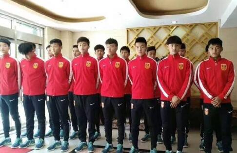 8月29日，该片在京举办“非常神曲”发布会，并曝光了由章子怡及其“爱徒”尹熙水演唱的宣传曲MV。