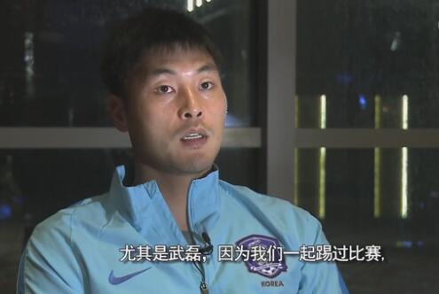 指原莉乃新片敲定主题歌 搭档内田裕也老少共唱 2014-04-24 日本人气少女组合HKT48成员指原莉乃主演的新片《蔷薇色的布子》敲定主题歌，将由指原与老牌摇滚歌手内田裕也合作演唱。