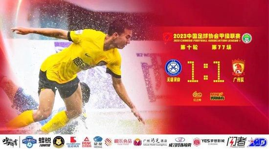 NBA赛场似明星“聚会” 比伯带老妈看球亲密合影 2014-05-12 美国当地时间5月11日，麻烦不断的小天王贾斯汀·比伯终于有一丝正面消息了。