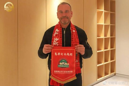 导自演的喜剧影片《落魄大厨》，印度男星赛义夫·阿里·汗将扮演乔恩·费儒在片中的角色。