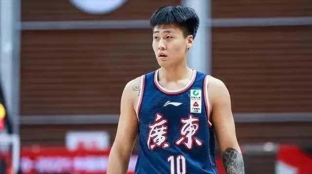 《浴血黑帮》宣布推出续集剧集 10 德鲁·斯特鲁赞去世 曾为《哈利·波特》设计海报 独家专访 王鹤润专访 | “见山是山” 从演自己到成为角 宋木子专访|从“献声”到“参演”的圆梦之旅 明星写真 去写真频道 王俊凯盛夏光年大片 展现一纪成长轨迹与艺术 啪姐性感登封！
