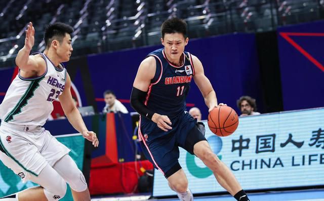家园树的壮丽、灵魂树的神秘，都指向“木”的特性——生长、勃发、向上延伸。