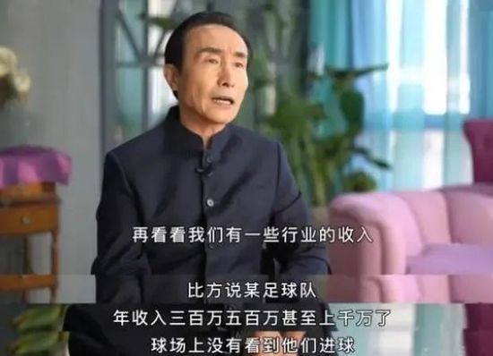 由钱路劼导演，宋禹​、郝星棋、张立主演，李幼斌、王挺、姜超特别出演的抗战电影《九条命》11月10日在长沙潇湘国际影城东塘店举行电影推介会。