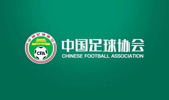 《大洋之间的灯光》剧照 法鲨、维坎德恩爱亮相 2016-01-06 由德里克·斯安弗朗斯执导的新片《大洋间的灯光》曝光最新剧照。