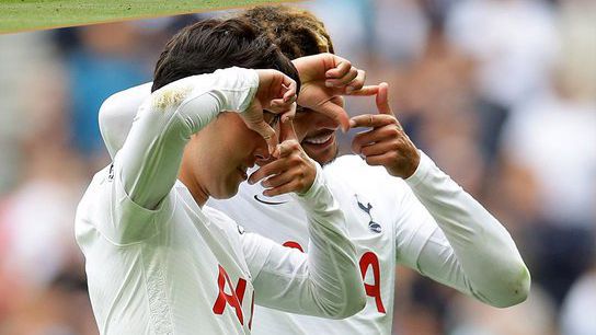 CCTV6 VIP影院 全部 电影 电视剧 影人 视频 图片 新闻 更新时间 所有 1小时内 今日内 1周内 1个月内 从资讯频道搜索 结果 65638 条 今日影评·铭记 | 肖桂云讲述光影里的热血往事 2025-08-26 《今日影评》推出中国人民抗日战争暨世界反法西斯战争胜利80周年特别策划节目《铭记》，本期走进中国电影博物馆，与导演肖桂云展开一场跨越时空的对话，探寻光影中抗战岁月的回响。