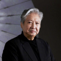 2025，中国电影期待与更多观众携手同行，奔赴下一个春天。